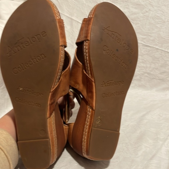 Antelope Tavi Wedges - Picture 5 of 6